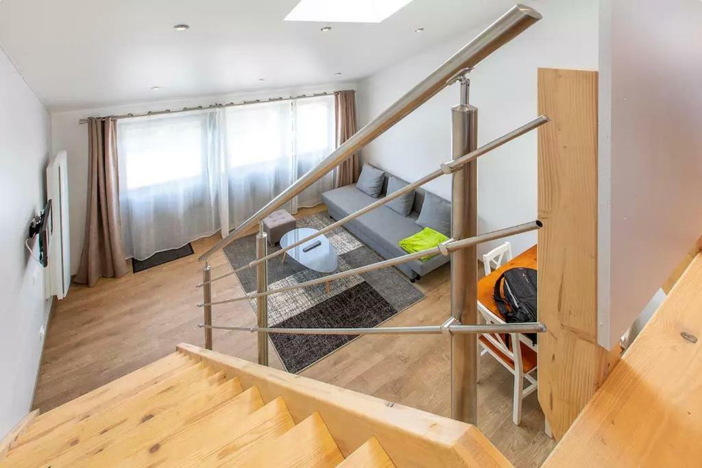 Domaine Des Ecuries - Appartements Meubles A Talloires Exterior photo